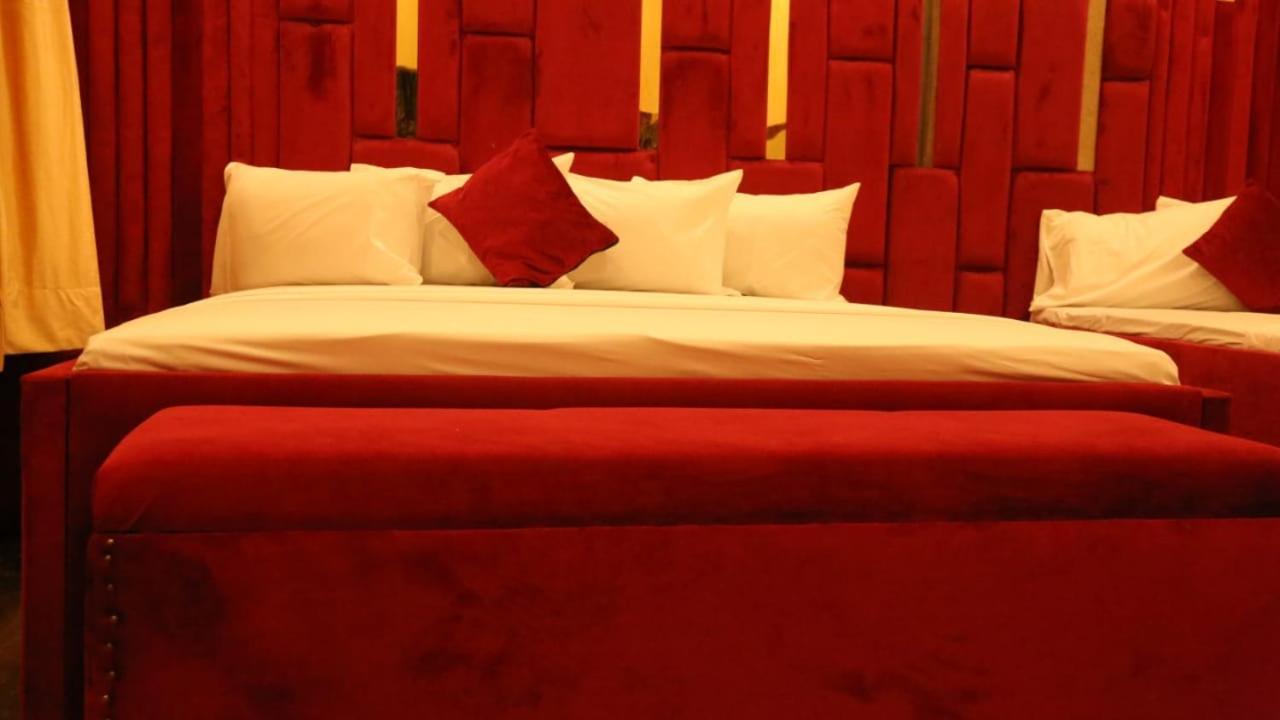 Hotel De Smart Мултан Екстер'єр фото